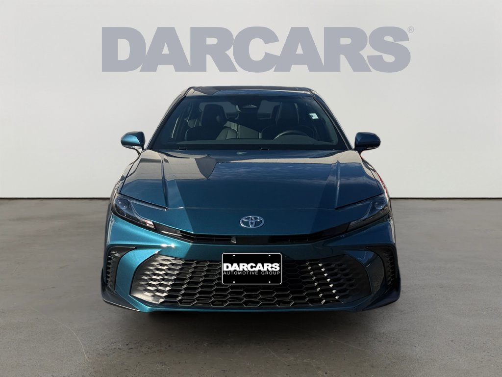 Used 2026 Toyota Camry SE w/ Convenience Package FWD image 2