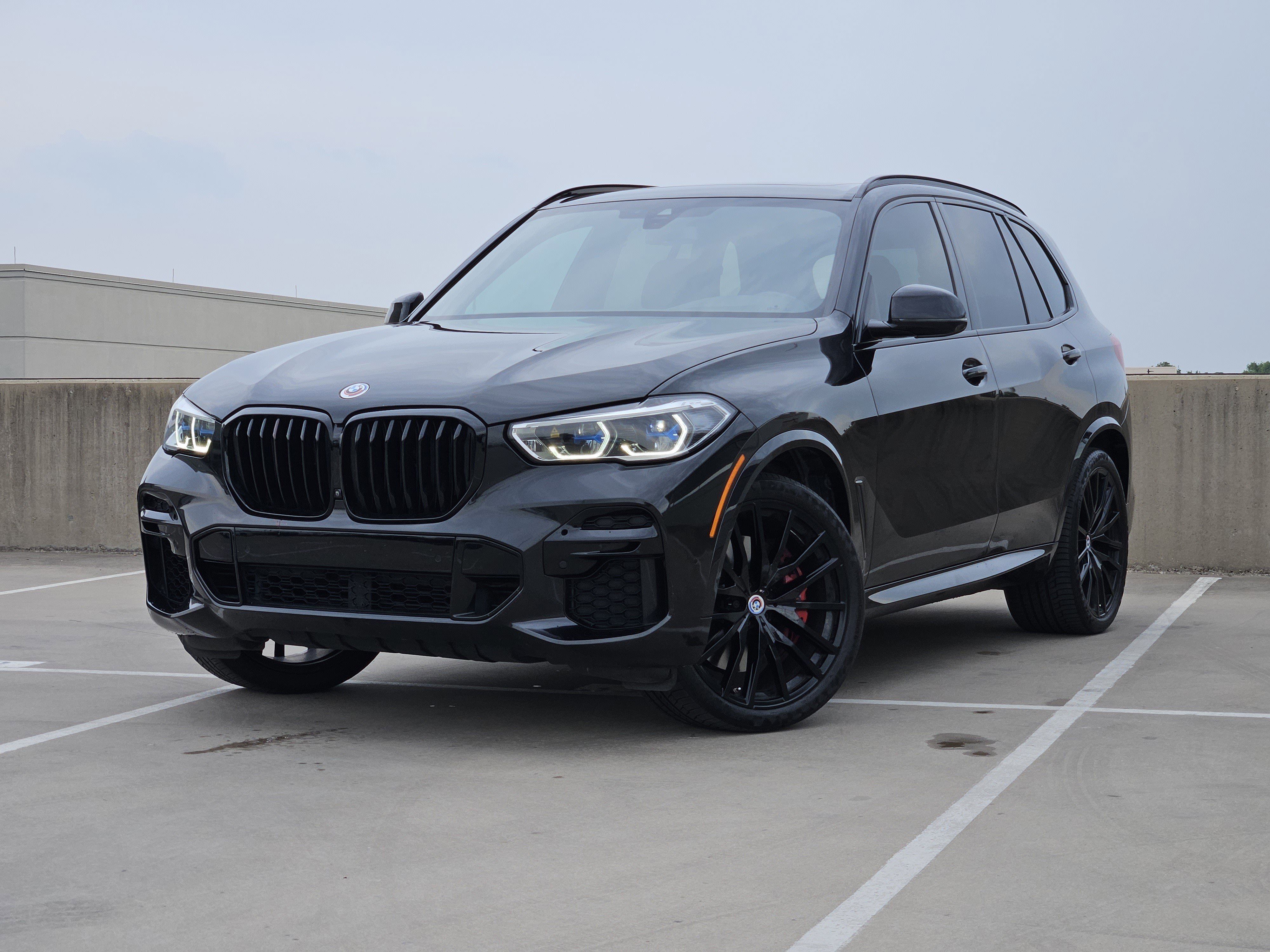 Used 2023 BMW X5 M50i w/ Executive Package AWD/4WD video 1