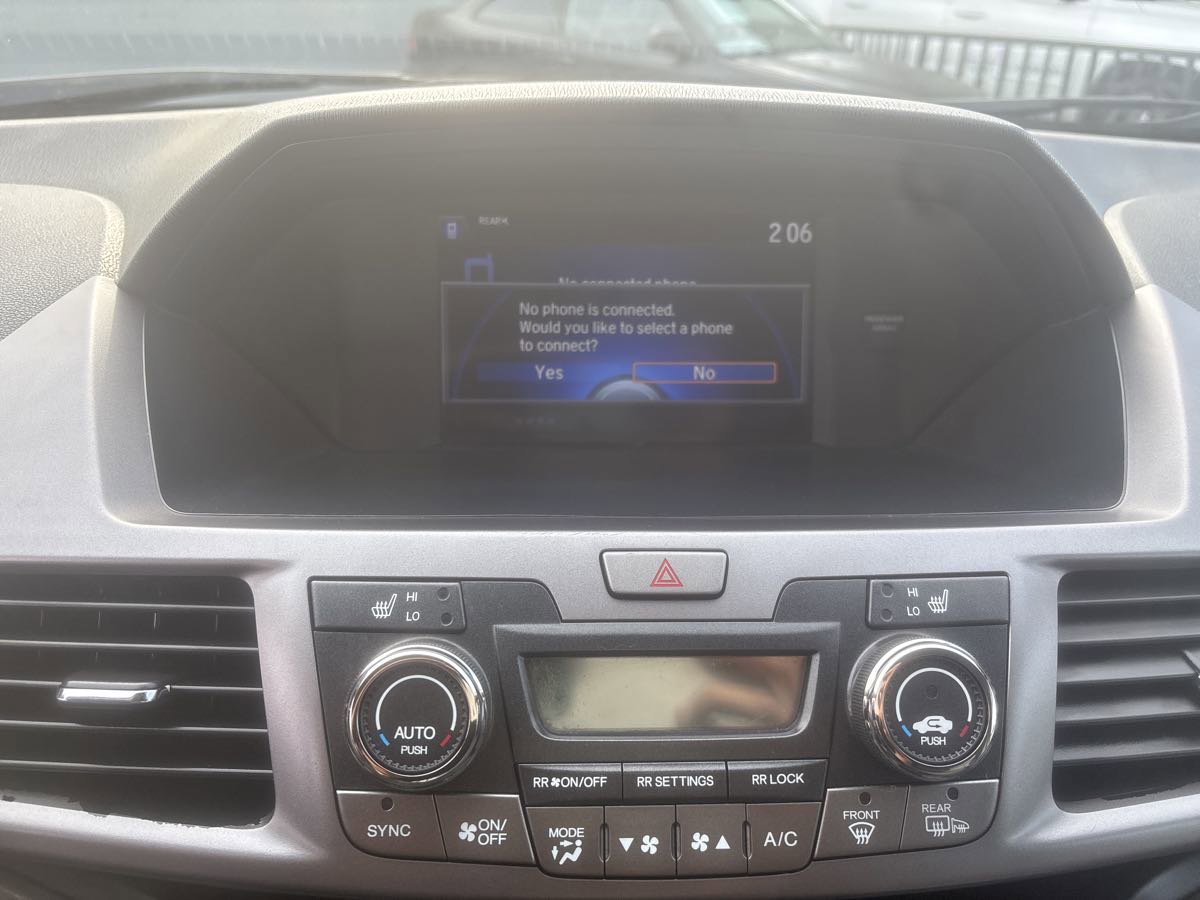 Used 2014 Honda Odyssey Touring image 13