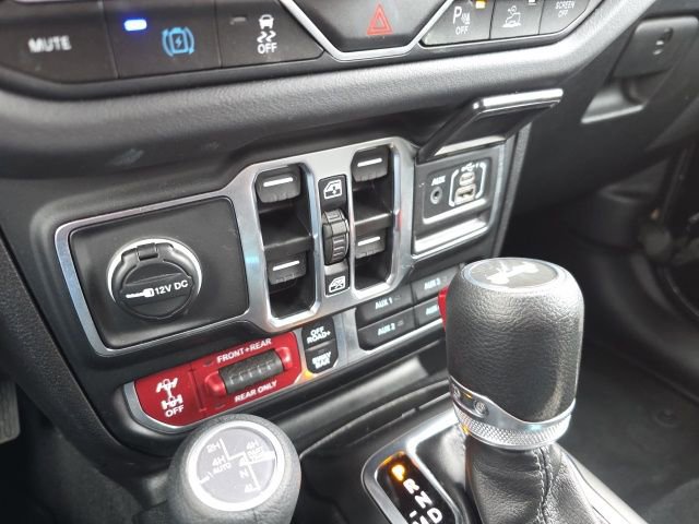 Used 2025 Jeep Wrangler Unlimited Rubicon 4xe w/ Safety Group image 29