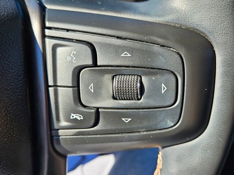 Used 2024 GMC Sierra 2500 AT4 w/ AT4 Premium Plus Package image 23