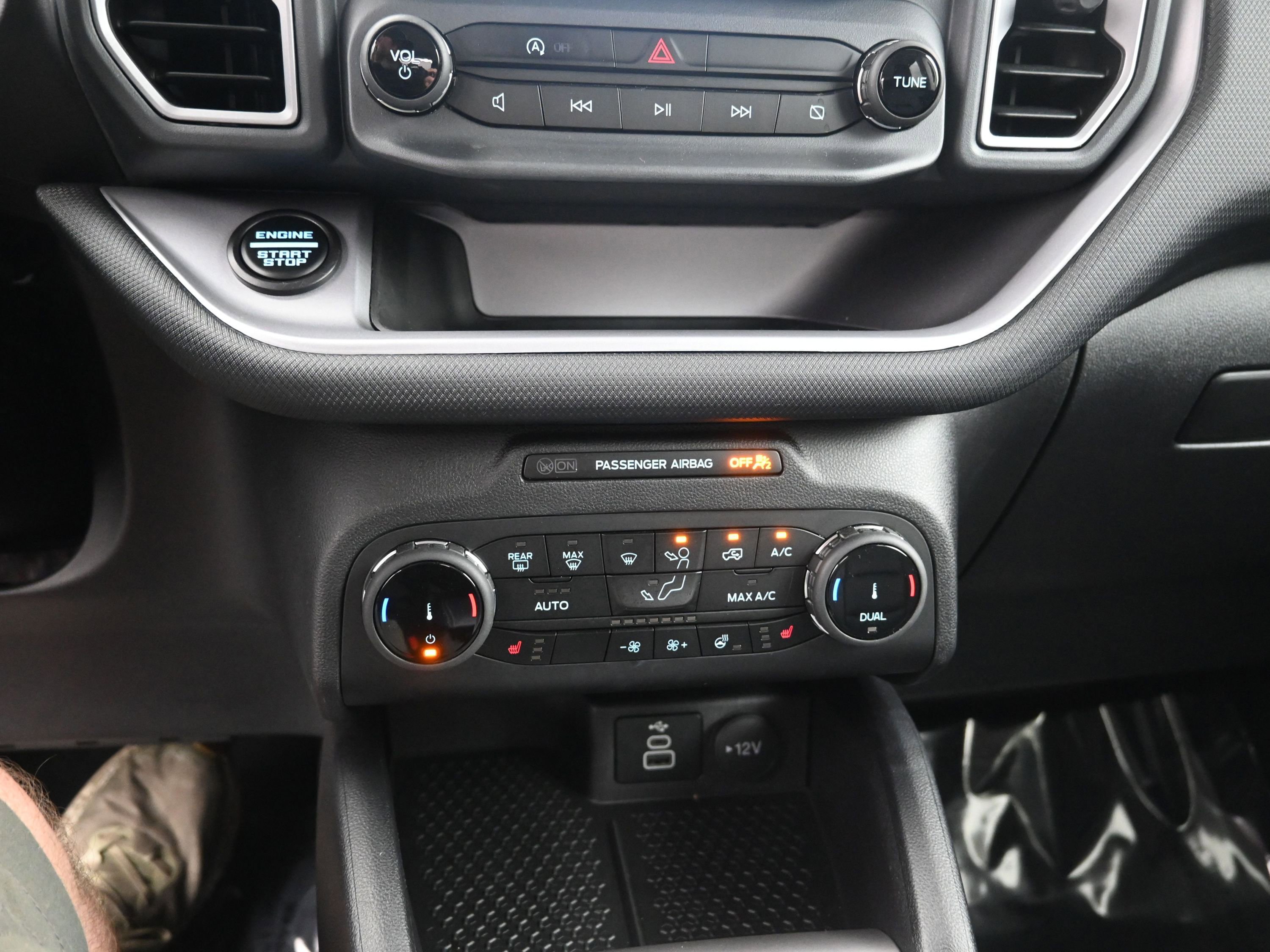 Used 2024 Ford Bronco Sport Outer Banks image 19