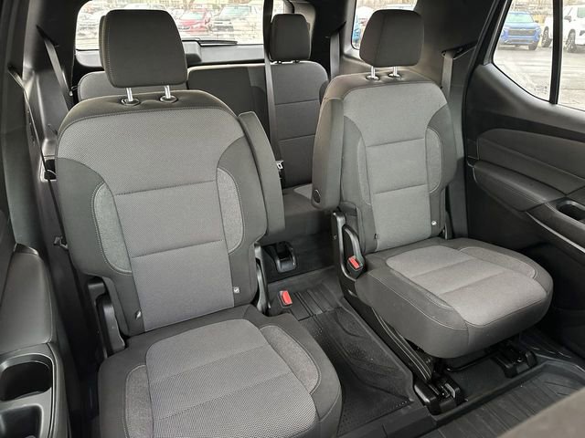 Used 2023 Chevrolet Traverse LT image 28