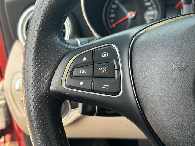 Used 2018 Mercedes-Benz C 300 4MATIC Sedan image 18
