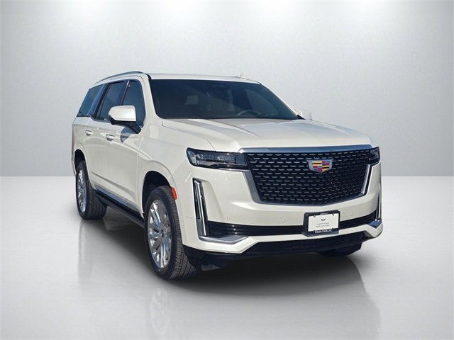 Used 2024 Cadillac Escalade Premium Luxury w/ Performance Package image 3