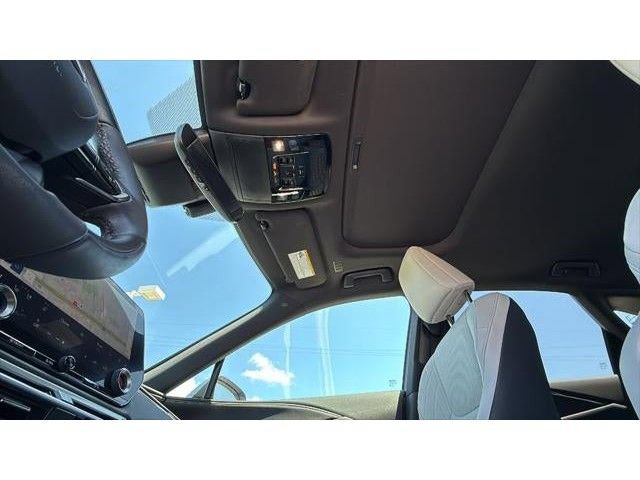 Used 2024 Lexus RX 350 Premium w/ Accessory Package (Z1) FWD image 16
