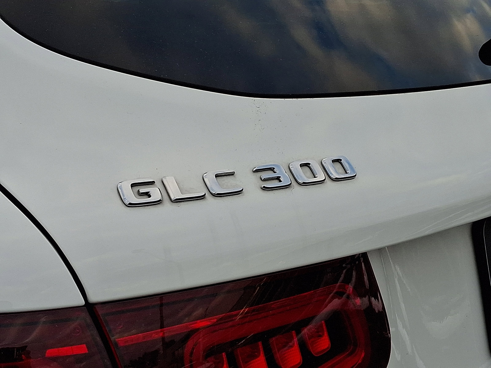 Used 2022 Mercedes-Benz GLC 300 4MATIC image 30