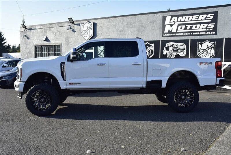 Used 2024 Ford F350 Platinum image 2