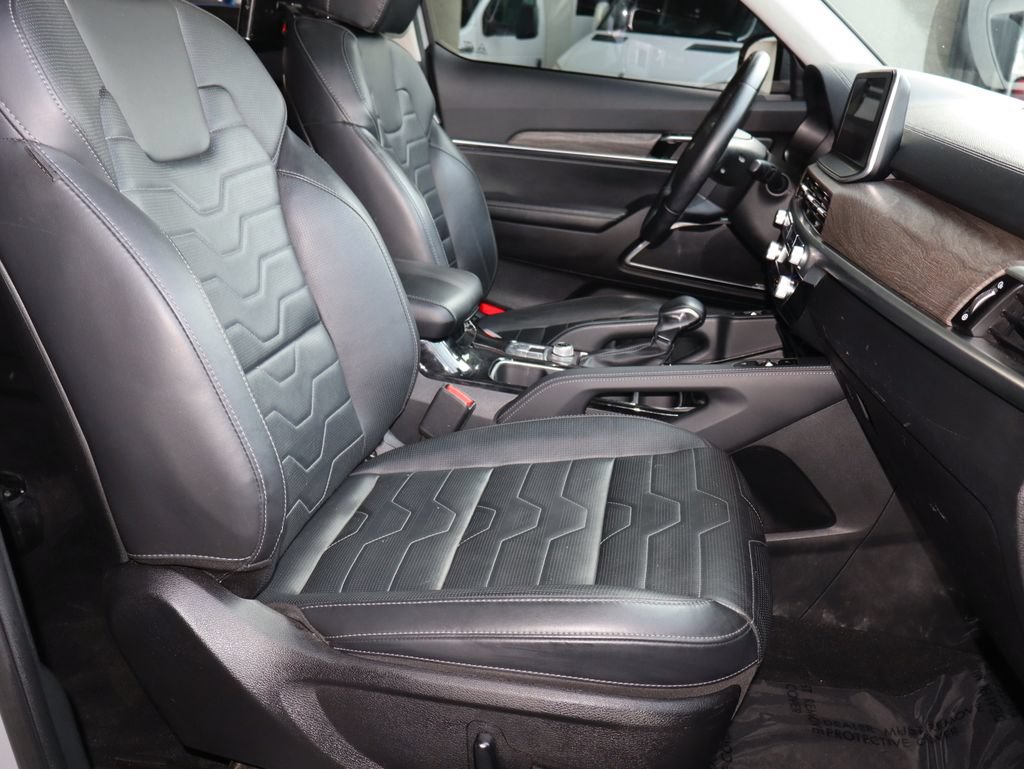 Used 2022 Kia Telluride SX w/ SX Prestige Package AWD/4WD image 22