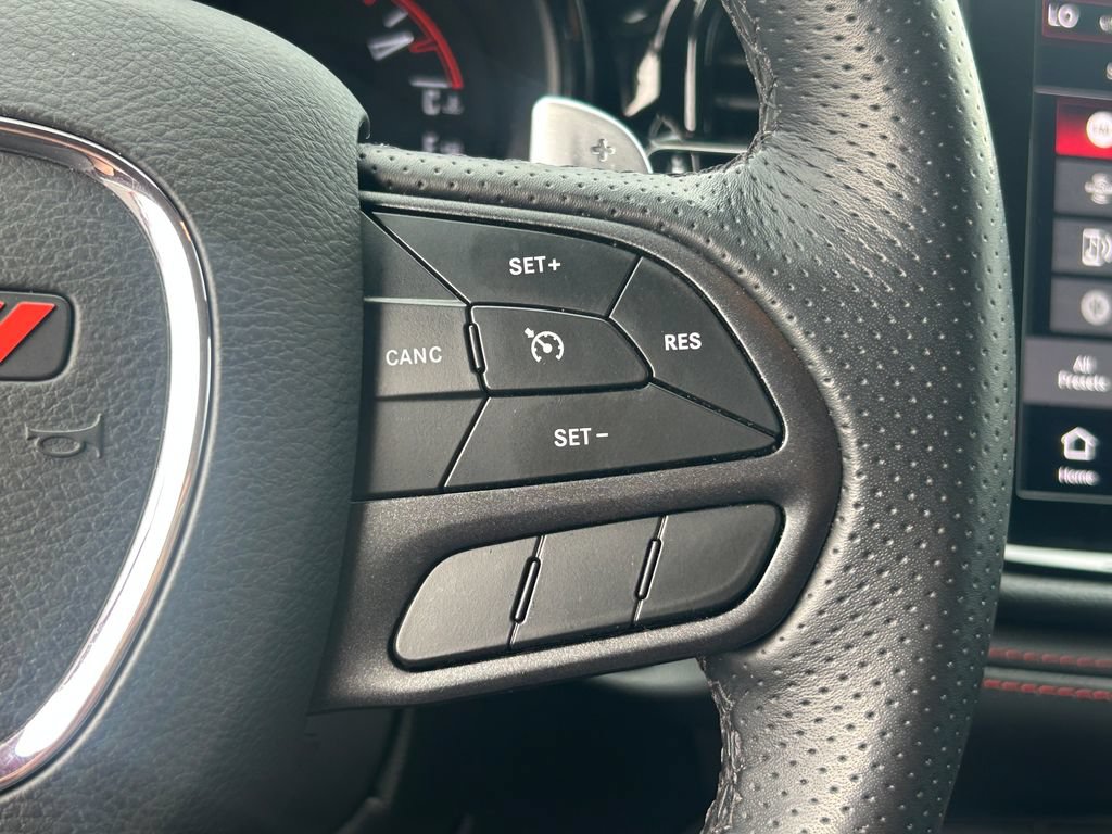 Used 2025 Dodge Durango GT AWD/4WD image 18