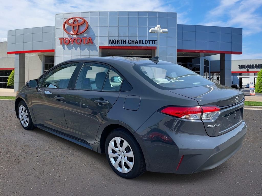 Used 2024 Toyota Corolla LE image 7