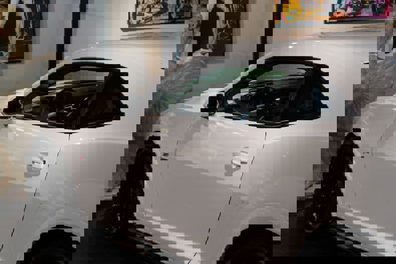 Used 2014 Chevrolet Camaro Z/28 RWD image 21