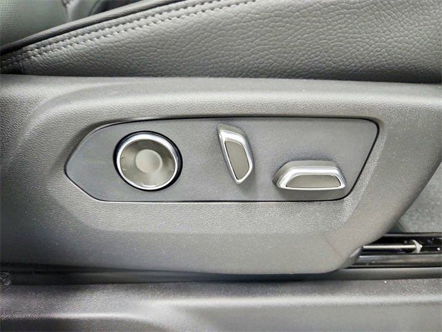 New 2026 GMC Sierra 3500 Denali w/ Denali Reserve Package image 42