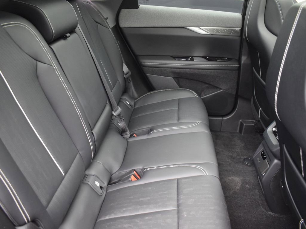 Certified 2025 Cadillac Optiq Sport 2 w/ LPO, Floor Liner Package image 36