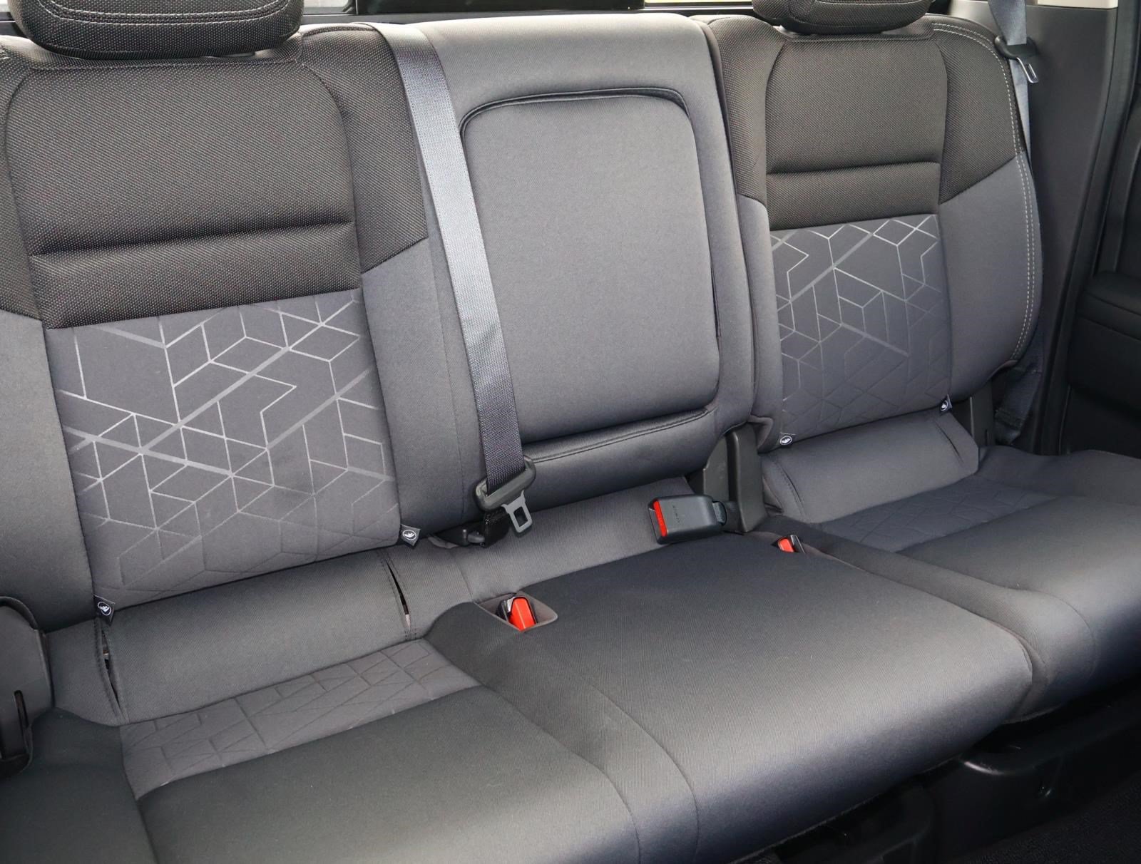 Used 2025 Nissan Frontier SV w/ SV Convenience Package RWD image 20