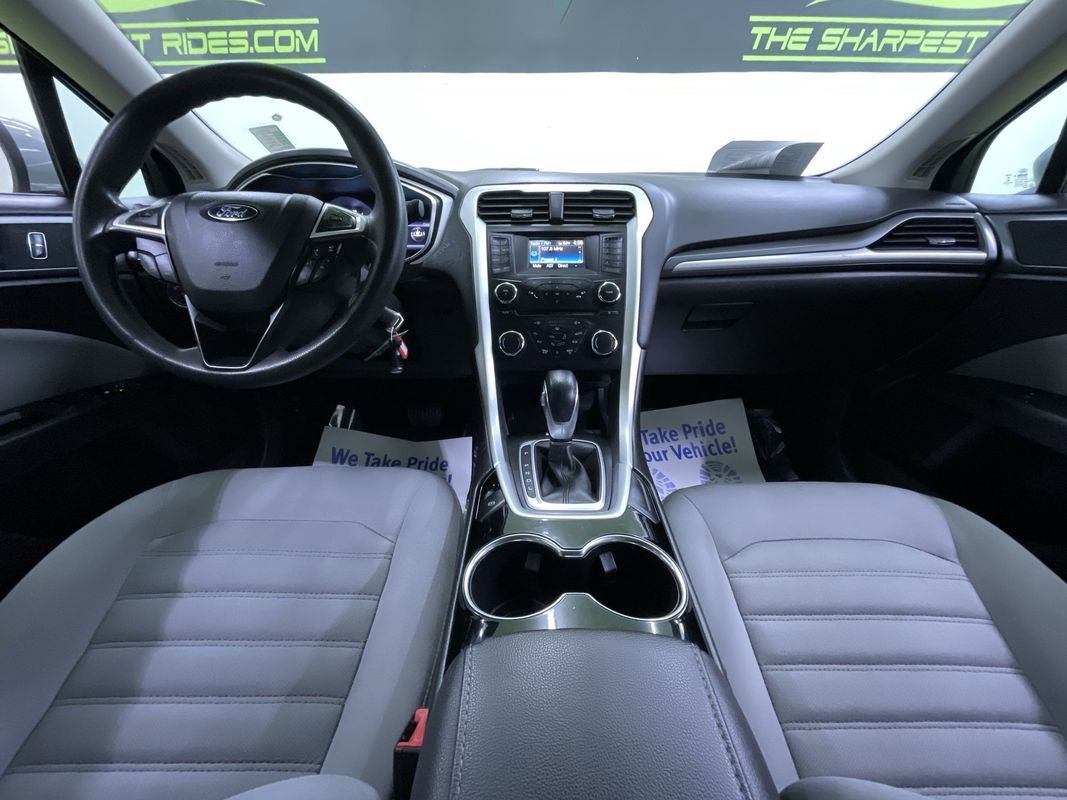 Used 2014 Ford Fusion S image 18