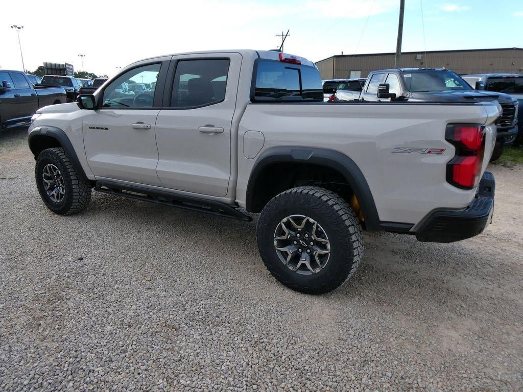 New 2026 Chevrolet Colorado ZR2 w/ Technology Package AWD/4WD image 7