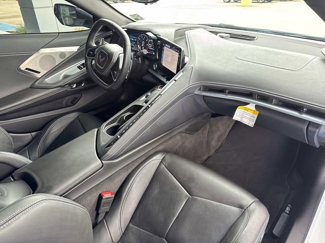 Used 2025 Chevrolet Corvette Stingray Preferred Cpe w/ 2LT RWD image 26