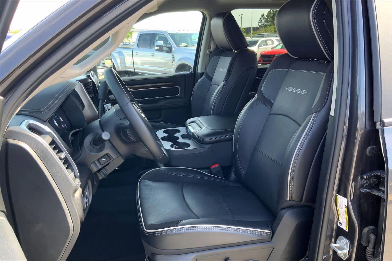 Used 2024 RAM 2500 Laramie w/ Safety Group AWD/4WD image 8