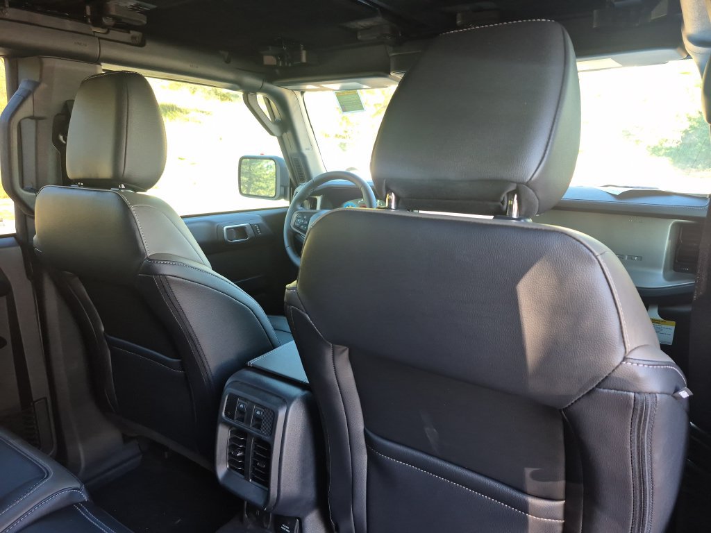 New 2026 Ford Bronco Outer Banks AWD/4WD image 25