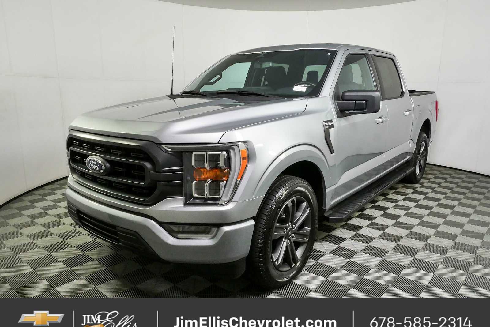 Used 2023 Ford F150 XLT w/ Equipment Group 302A High RWD image 24