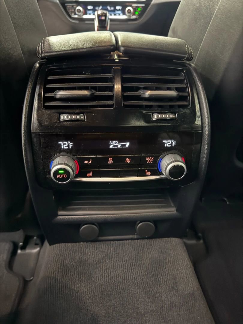 Used 2019 BMW M5 w/ Executive Package image 40