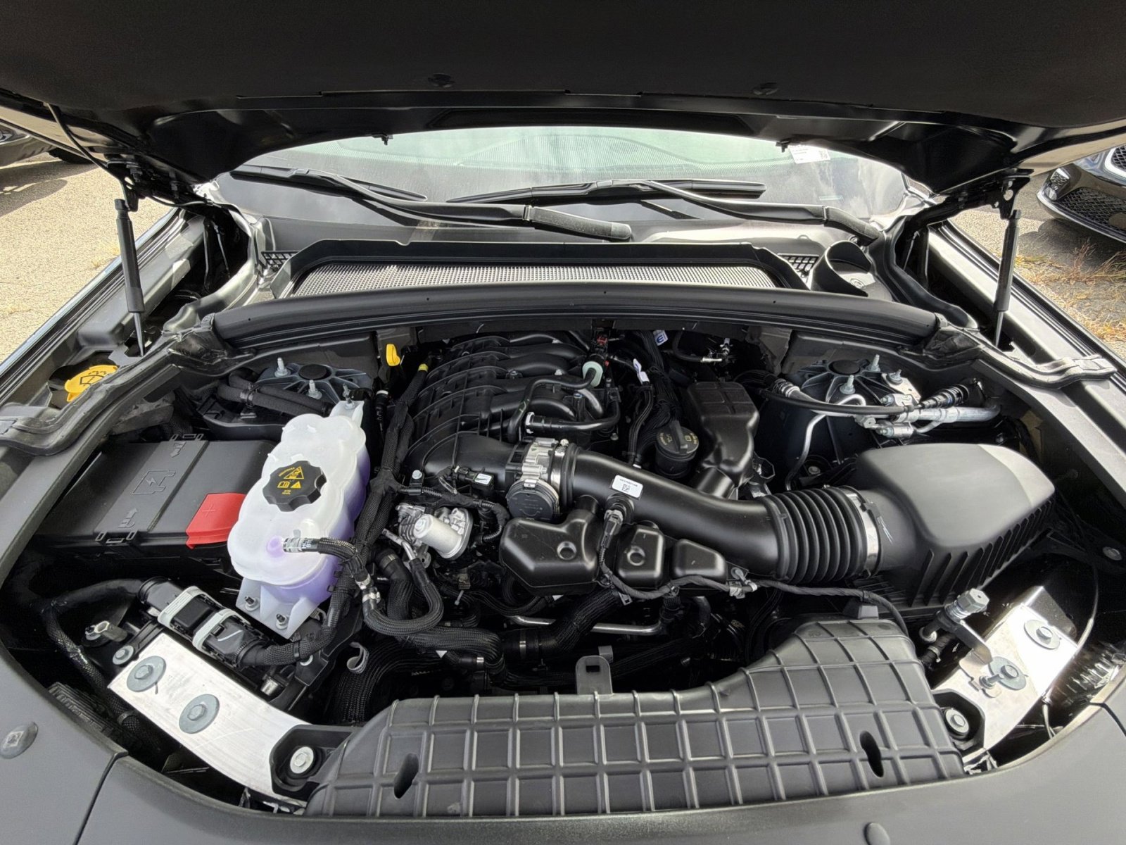 New 2025 Jeep Grand Cherokee Altitude image 27