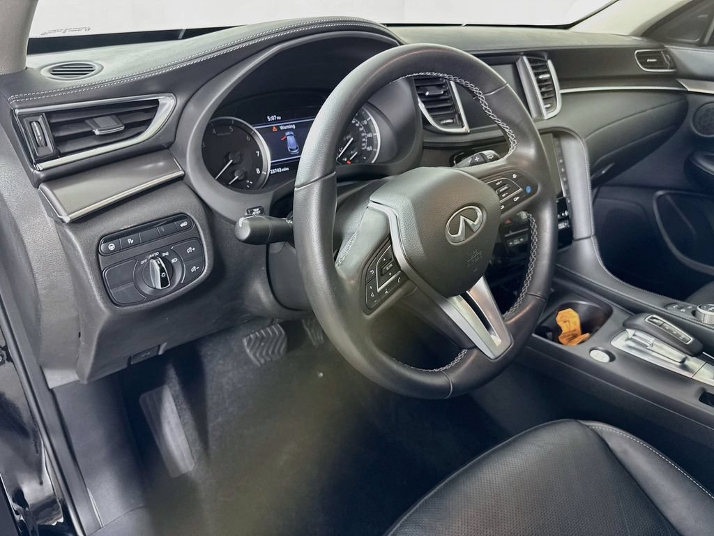 Certified 2023 INFINITI QX50 Luxe w/ Accent Package FWD image 12