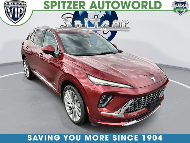 Used 2024 Buick Envision Avenir AWD/4WD image 1