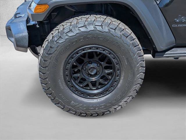 Used 2020 Jeep Gladiator Sport w/ Quick Order Package 24S AWD/4WD image 30