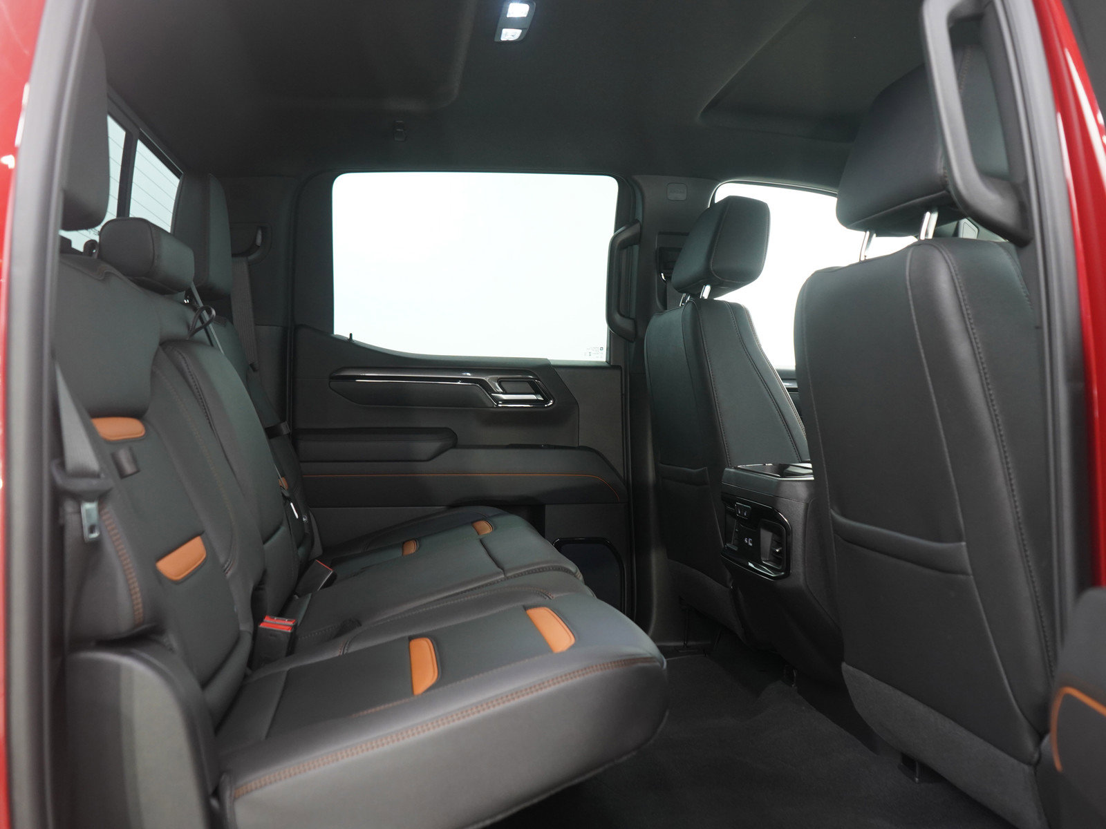 Used 2025 GMC Sierra 1500 AT4 w/ AT4 Premium Package AWD/4WD image 12