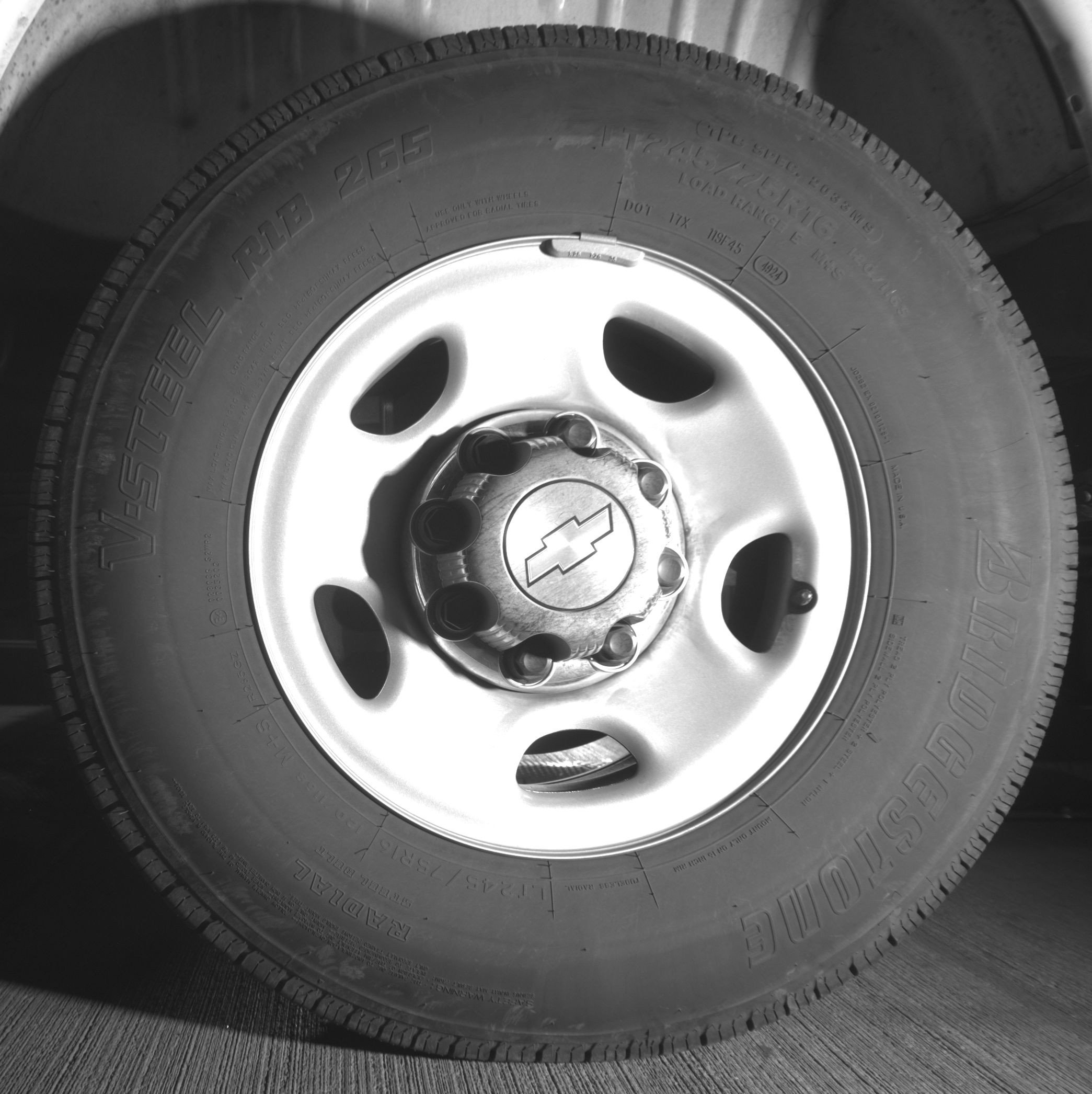 Used 2025 Chevrolet Express 3500 LT w/ LT Preferred Equipment Group image 14