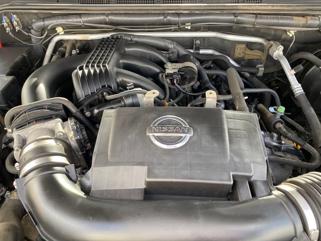 Used 2015 Nissan Xterra S image 22