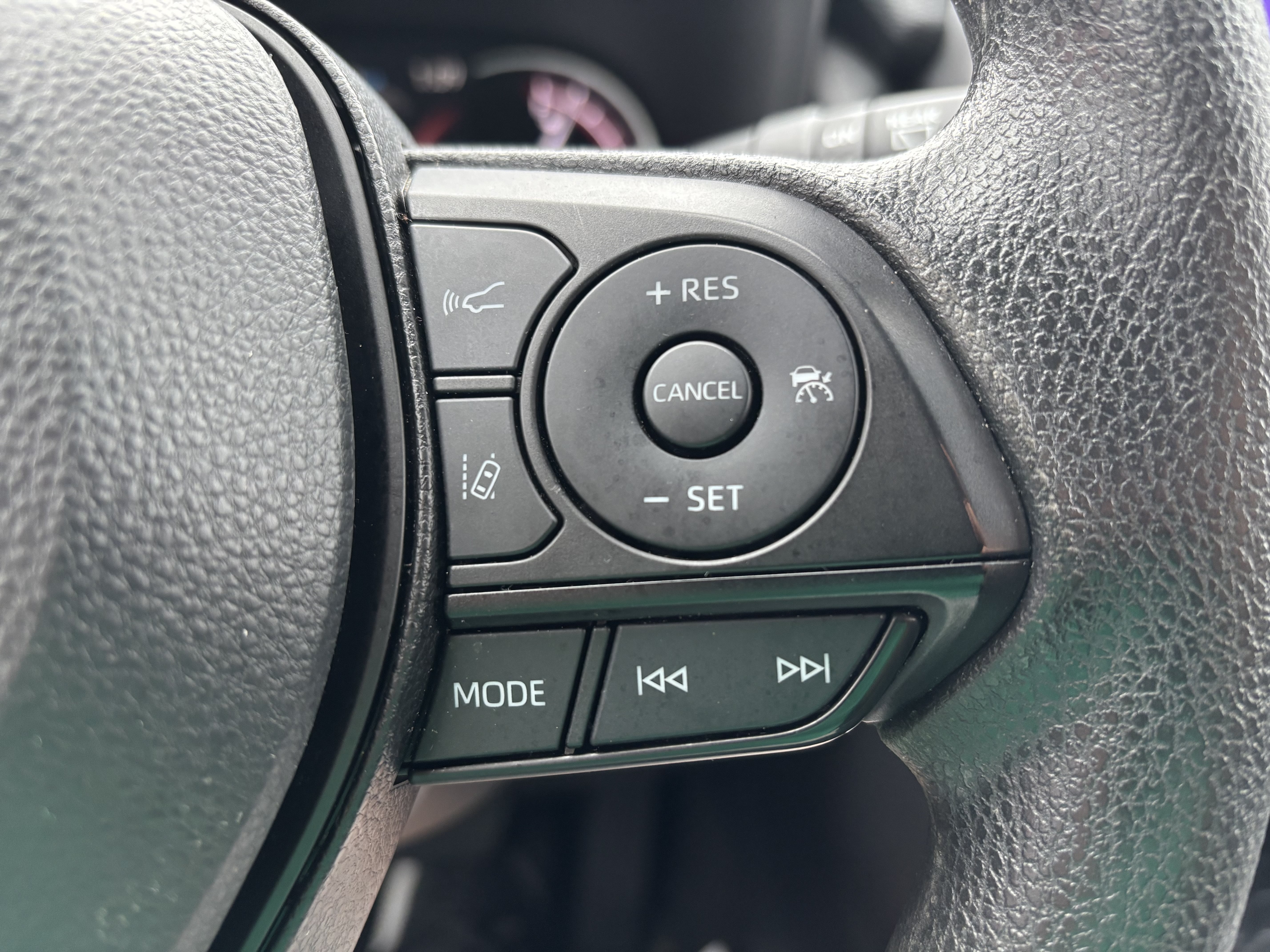Certified 2025 Toyota RAV4 XLE AWD/4WD image 20