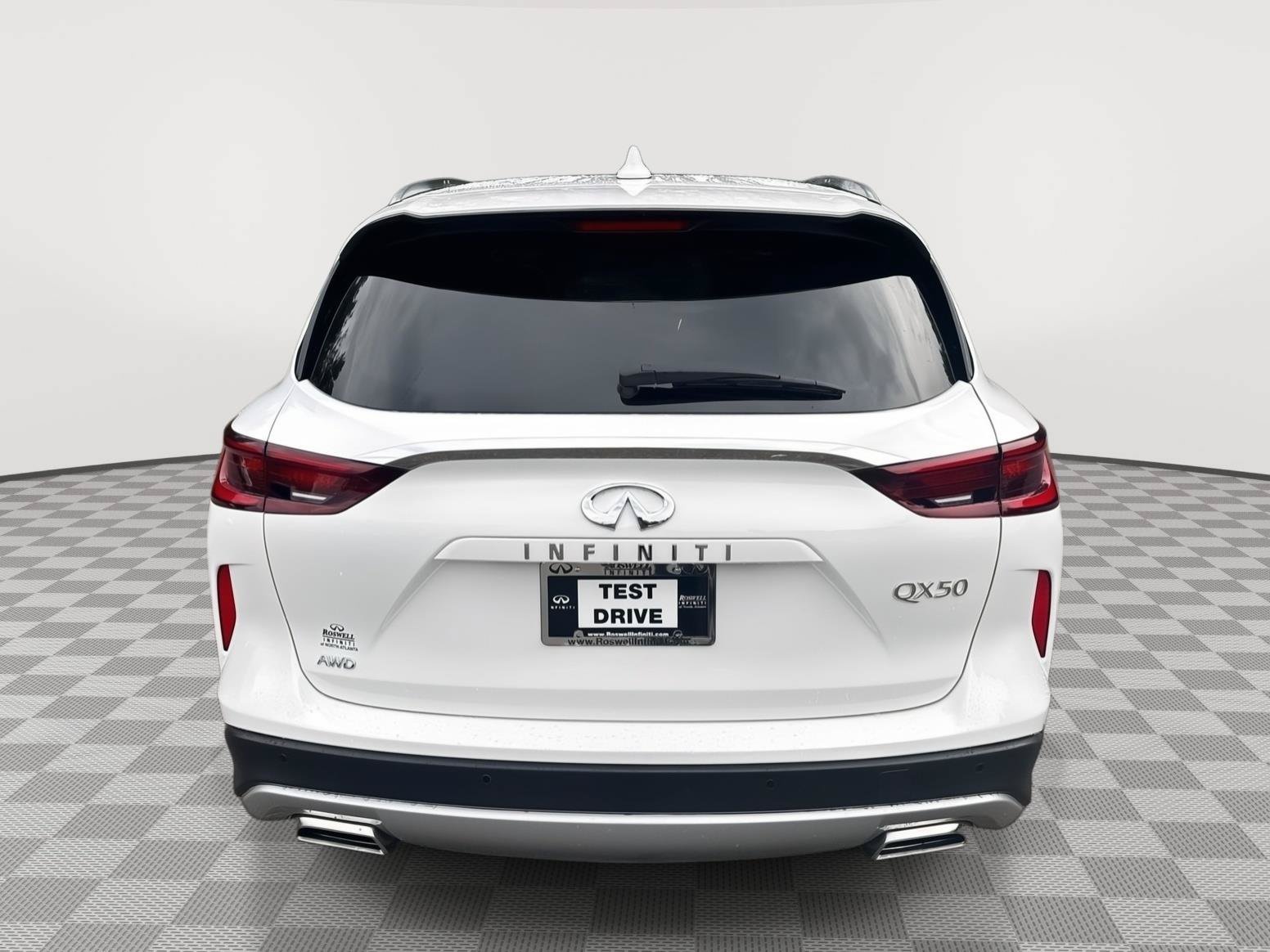 Used 2025 INFINITI QX50 Luxe AWD/4WD image 7