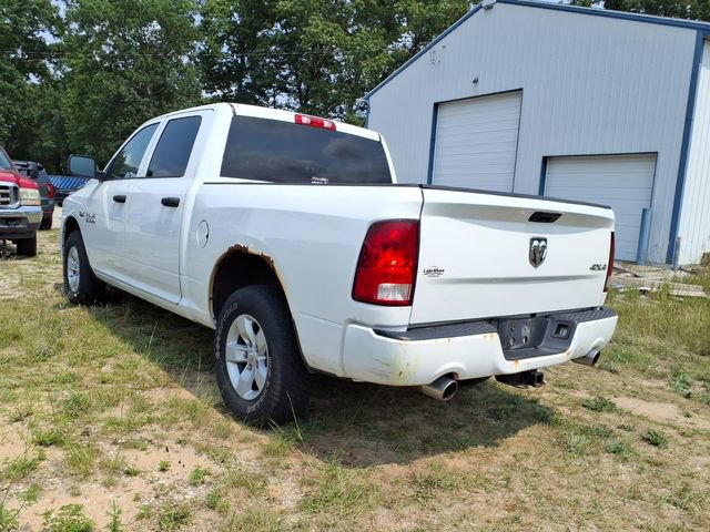 Used 2017 RAM 1500 Express AWD/4WD image 3
