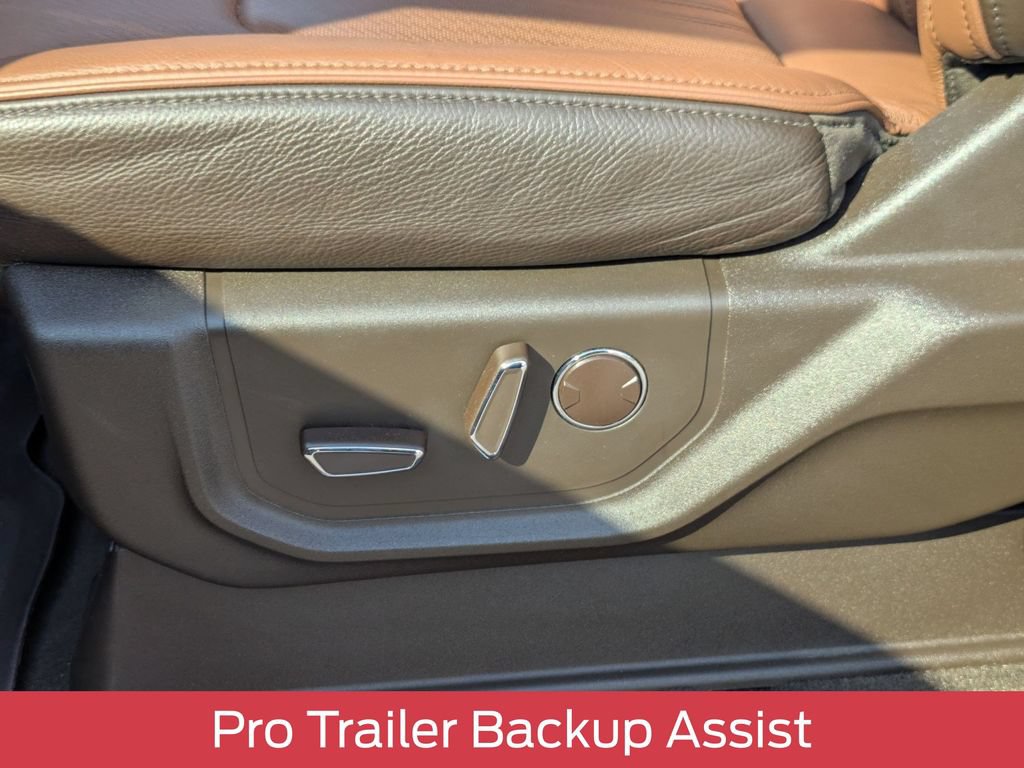 Used 2024 Ford Expedition Max King Ranch AWD/4WD image 16