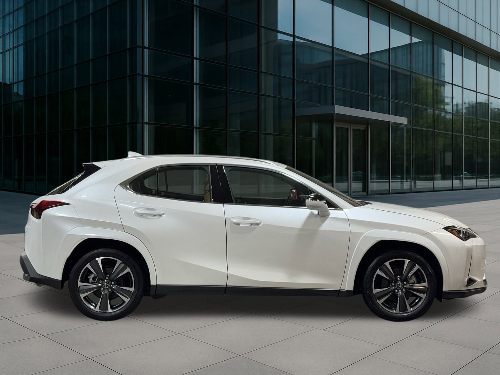 Used 2025 Lexus UX 300h AWD image 6