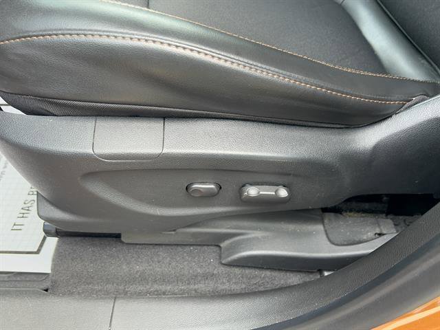 Used 2017 Chevrolet Trax LT w/ Sun & Sound Package FWD image 13