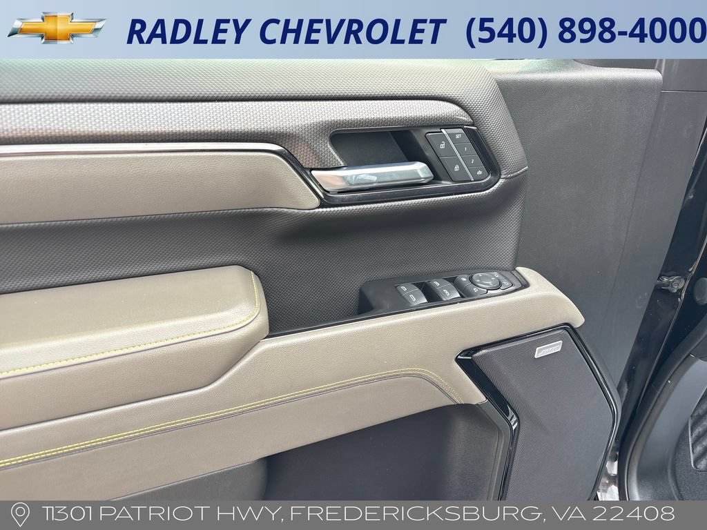 Used 2022 Chevrolet Silverado 1500 ZR2 w/ Technology Package AWD/4WD image 5