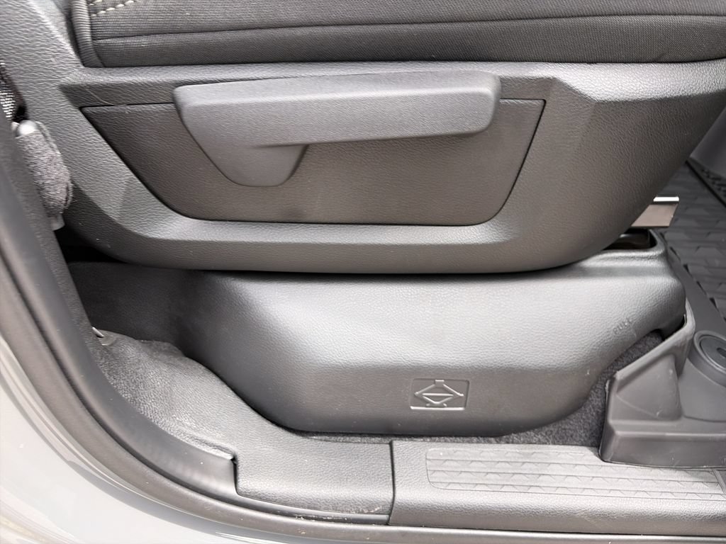 New 2026 RAM 2500 Big Horn AWD/4WD image 34