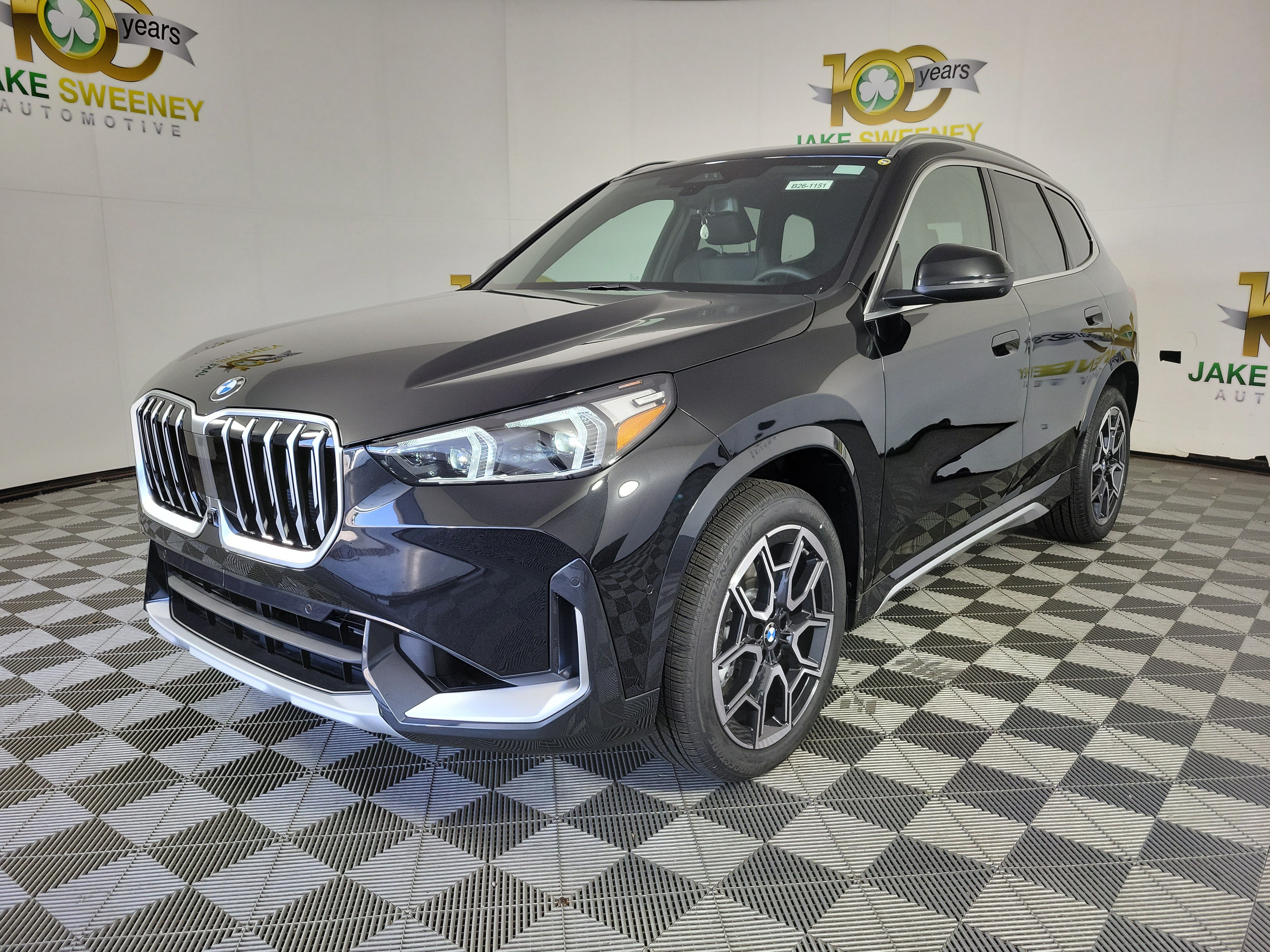 New 2026 BMW X1 xDrive28i w/ Technology Package AWD/4WD image 3