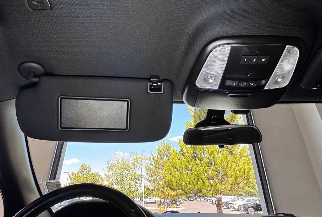Used 2021 Jeep Grand Cherokee Laredo X AWD/4WD image 35