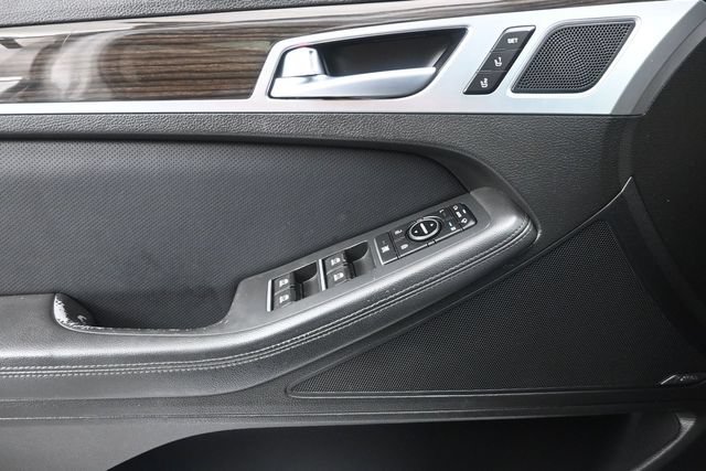 Used 2017 Genesis G80 3.8 w/ Option Group 02 AWD/4WD image 24