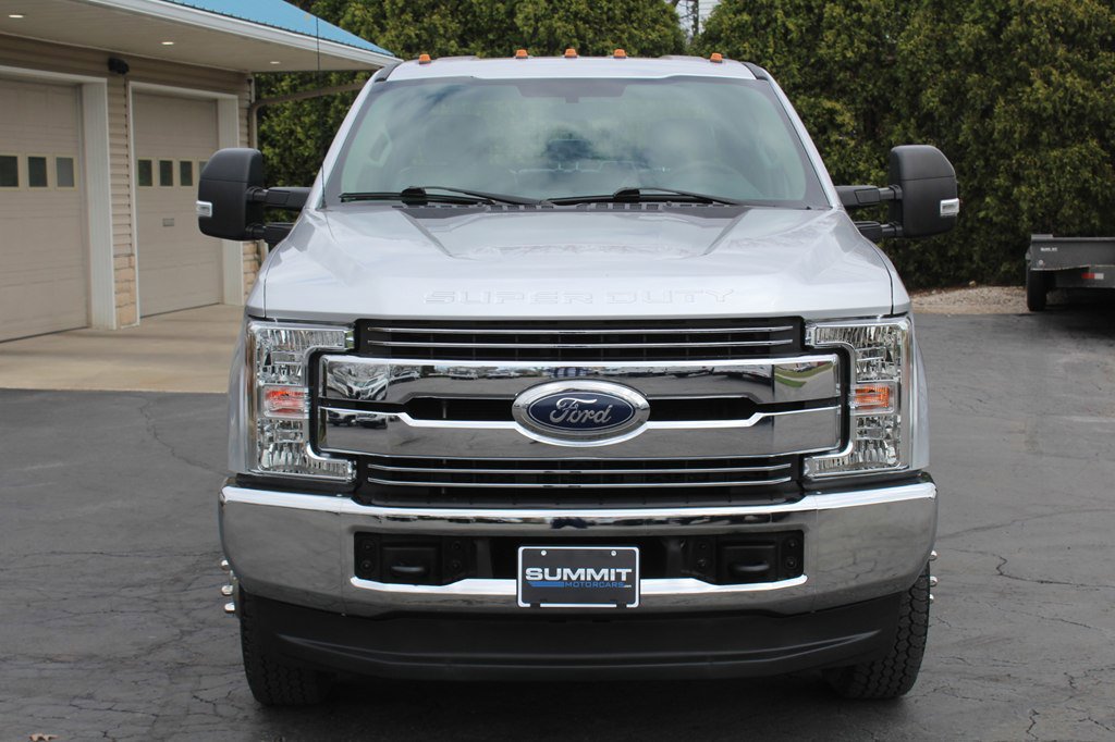 Used 2018 Ford F350 XL w/ Power Equipment Group image 11