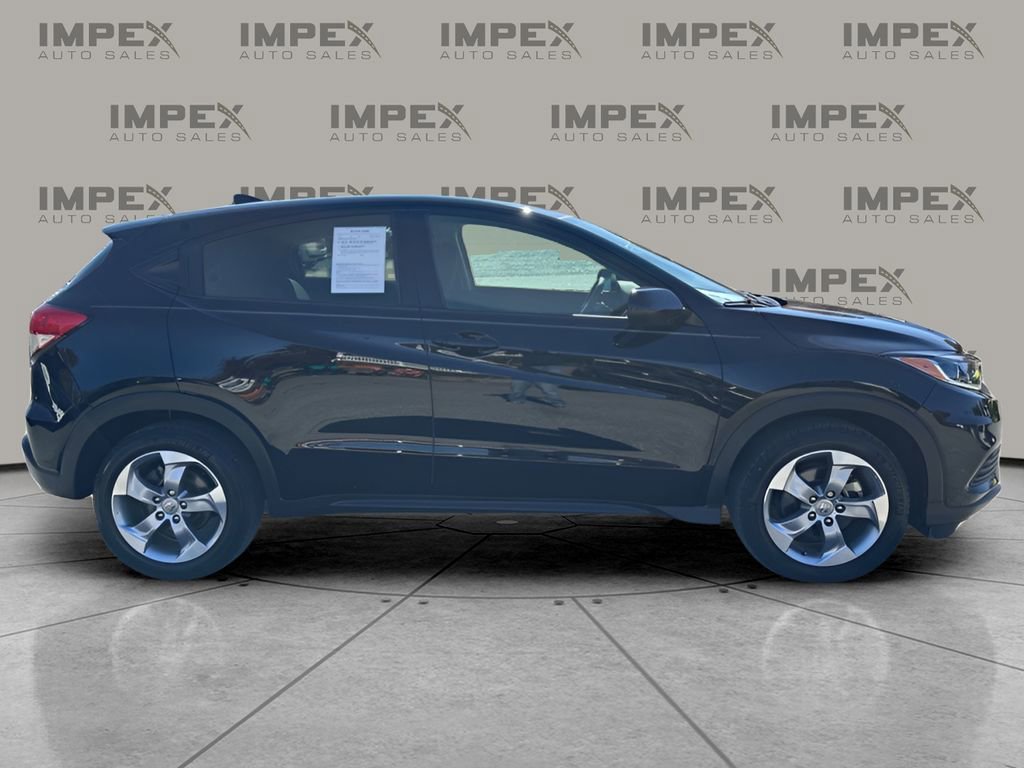 Used 2022 Honda HR-V LX image 6