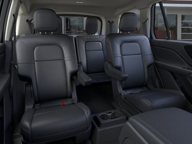 New 2026 Lincoln Aviator AWD image 11