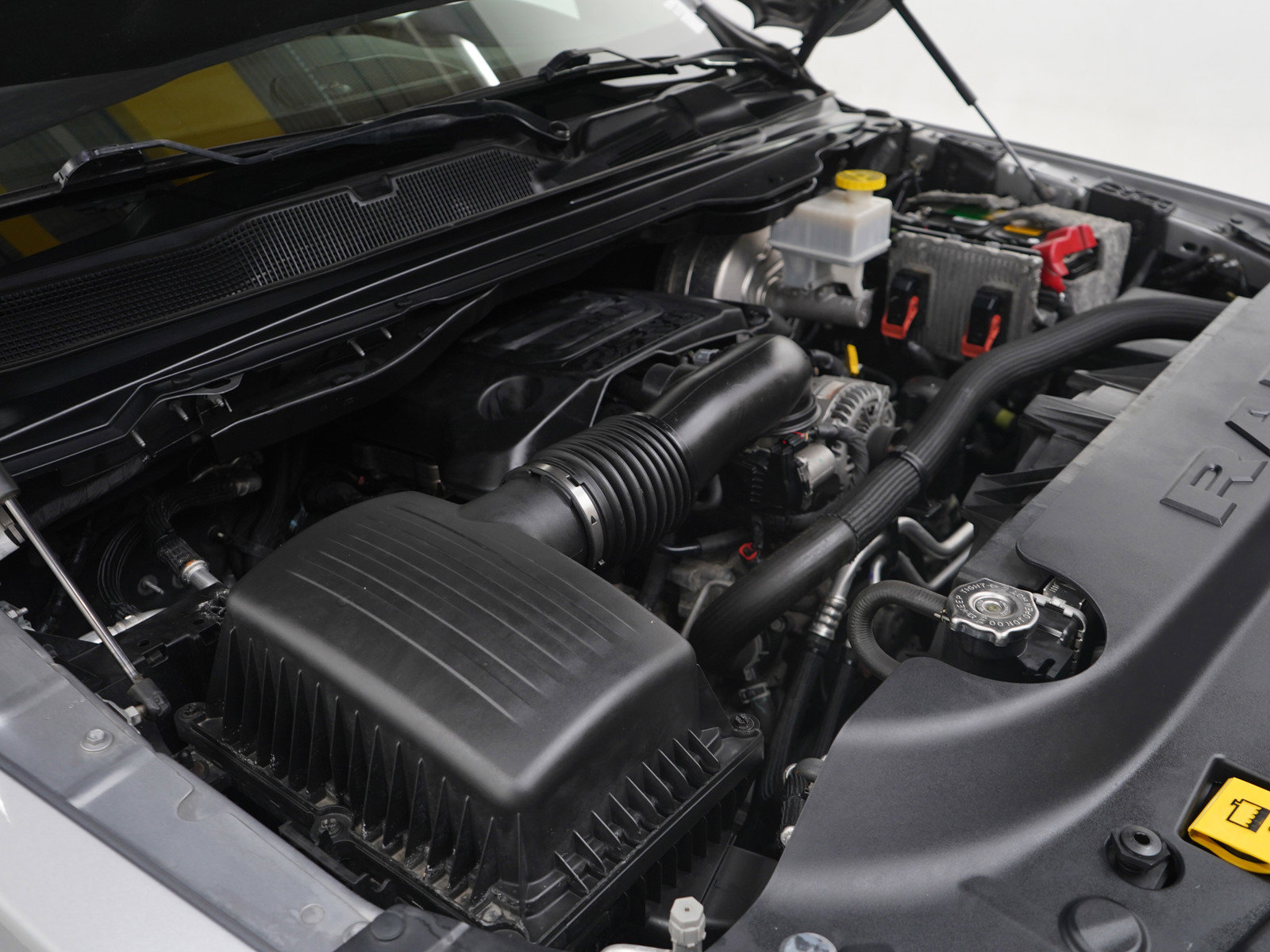 Used 2019 RAM 1500 Laramie w/ Trailer Tow Group image 29