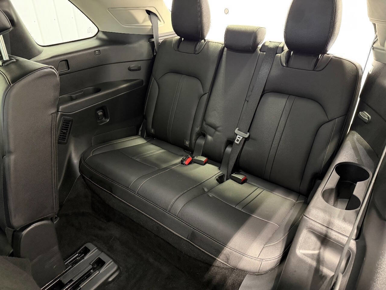 Used 2025 MAZDA CX-90 3.3 Turbo w/ Preferred Package image 15