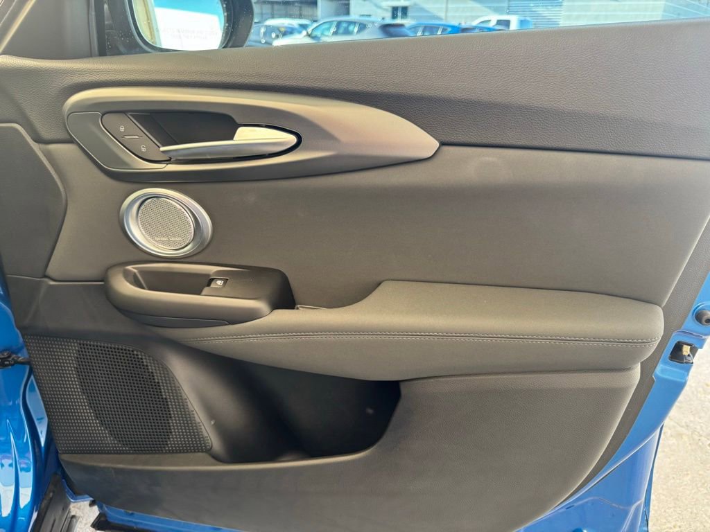 New 2024 Alfa Romeo Tonale Veloce image 16